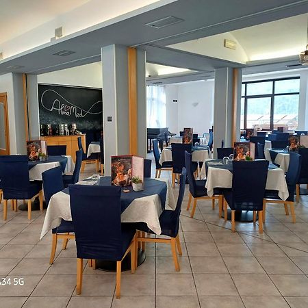 Almamed Hotel San Leonardo Vigolo Baselga Bagian luar foto